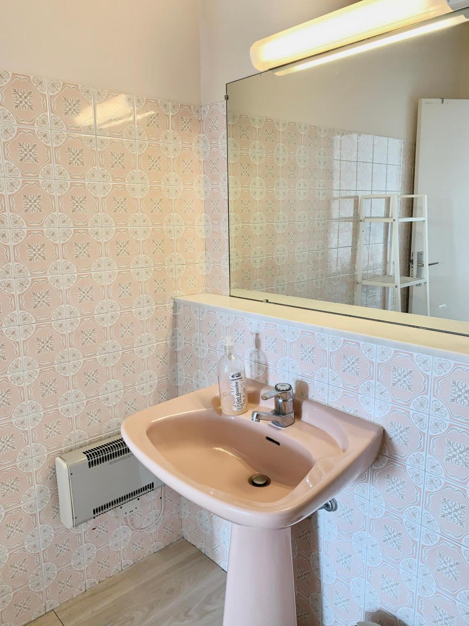 French Riviera Apartment With Swimming Pool And Free Parking Near Monaco Roquebrune-Cap-Martin Εξωτερικό φωτογραφία